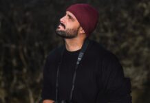 Featured Bird Watcher: David Dinsley David Dinsley, also known as @naturenortheast, bird watching.